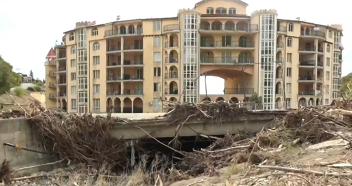 Близо 200 собственици на апартаменти са готови да защитават домовете