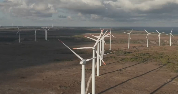 Дъждовните дни на октомври направиха България нетен вносител на ток