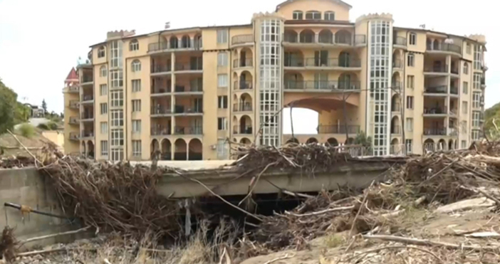 Националната агенция за приходите НАП е продавала апартаменти в комплекса