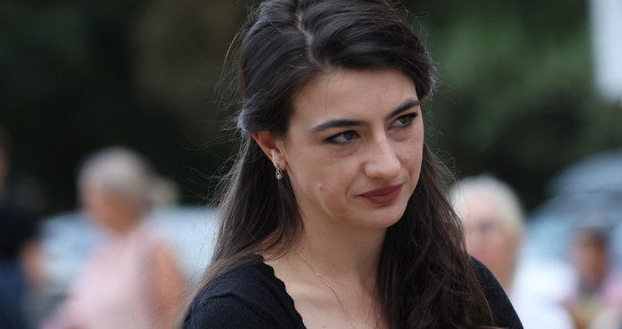 Бойко май е вдигнал кръвно. Само не разбирам защо БСП