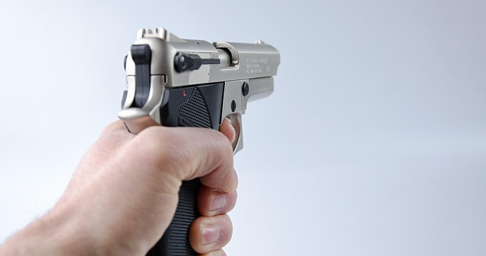 Петгодишно дете е с повърхностна рана в областта на врата