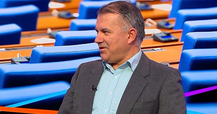 Политическа криза в България нямаше да има ако депутатите работеха