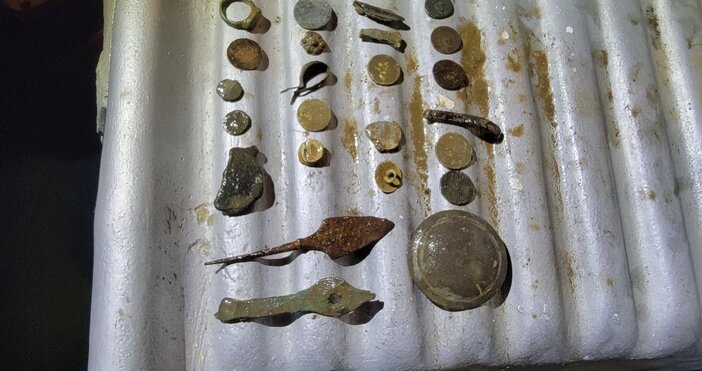 Снимки ОД на МВРКриминалисти от полицейското управление в Нови пазар