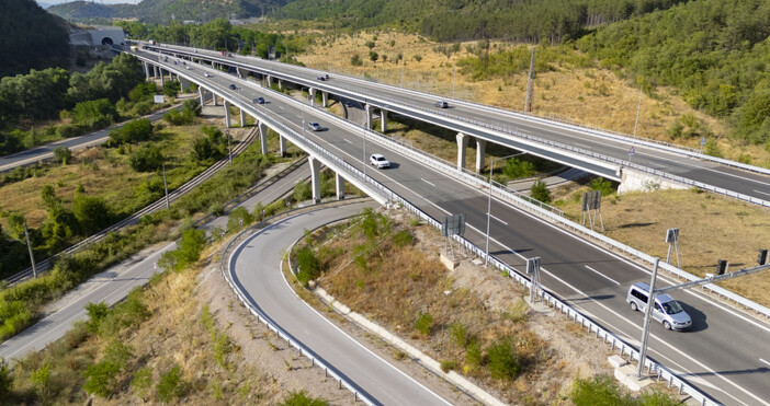 Шофьорите трябва да се движат с повишено внимание при 159 и