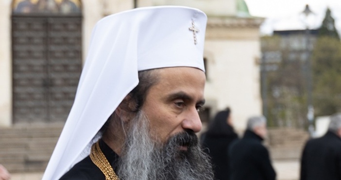 Патриархът е изправен пред важно решение Стотици жители на Долни Богров