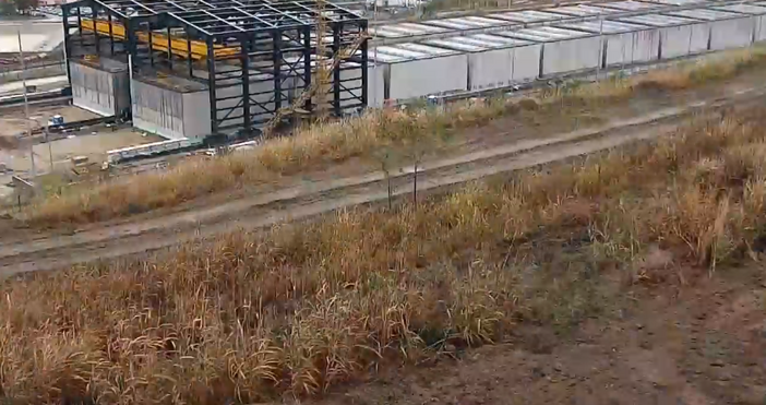 Завърши строителството на първия етап от хранилището за слаби и