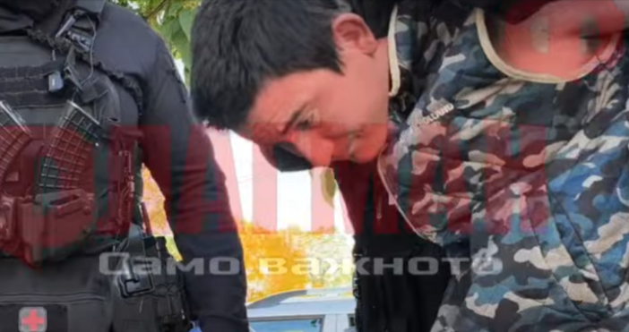 Тройно убийство в руенското село Люляково 25 годишен мъж е прострелял с