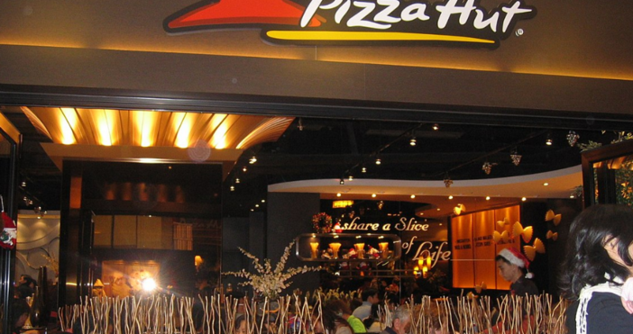 Веригата за бързо хранене Pizza Hut планира да затвори 68