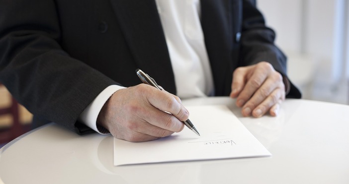 В повечето случаи трудовите договори се прекратяват с едномесечно предизвестие