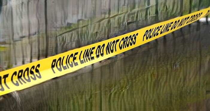 Белградската полиция е арестувала мъж пред сръбския парламент по подозрение