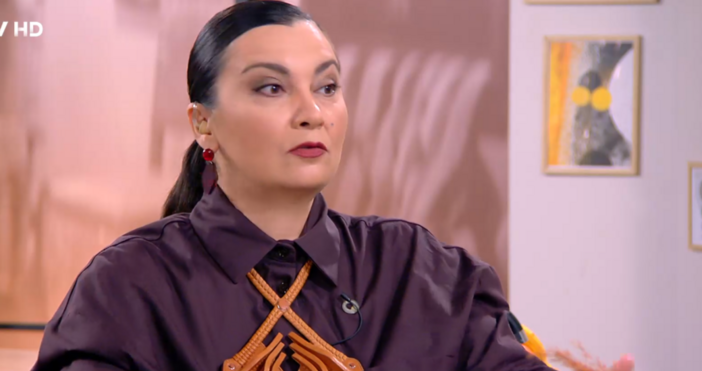 Водещата на Преди обед Оля Малинова се оплака в ефир