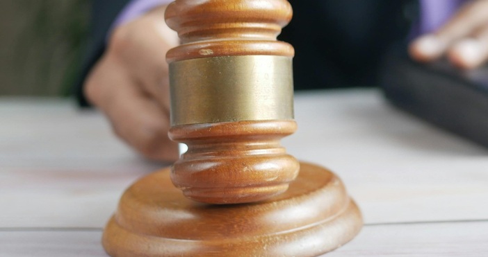 ПекселсПетчленен състав на Окръжен съд Стара Загора с председател съдия