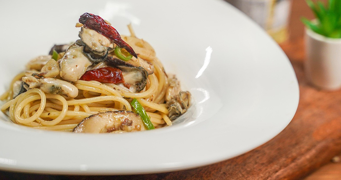 Мая Иванова Снимка pixabayВсяка година на 25 октомври любителите на