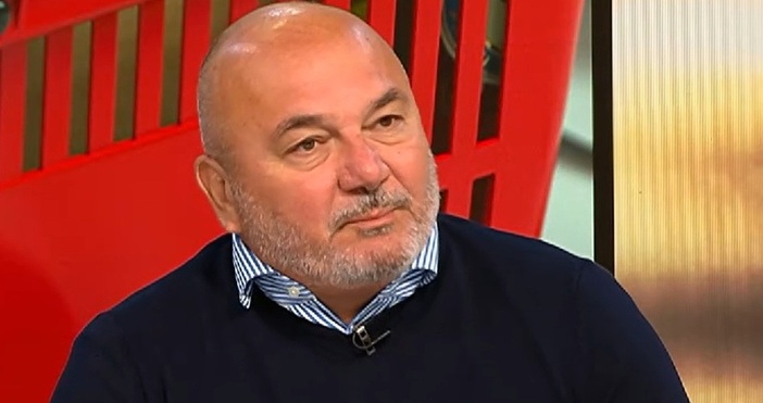 В предаването Панорама по БНТ Любомир Дацов каза че вижда