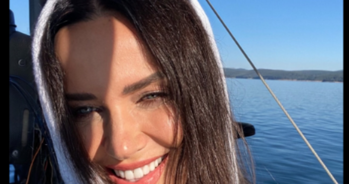 Мария Силвестър преговаря за работа в Преди обед Водещата на