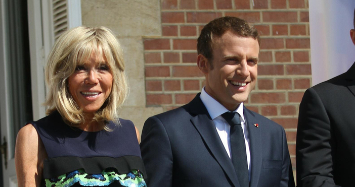 Десет души са съдени днес и утре в Париж за