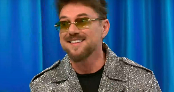 Той е един от големите гласове на България Миро пише