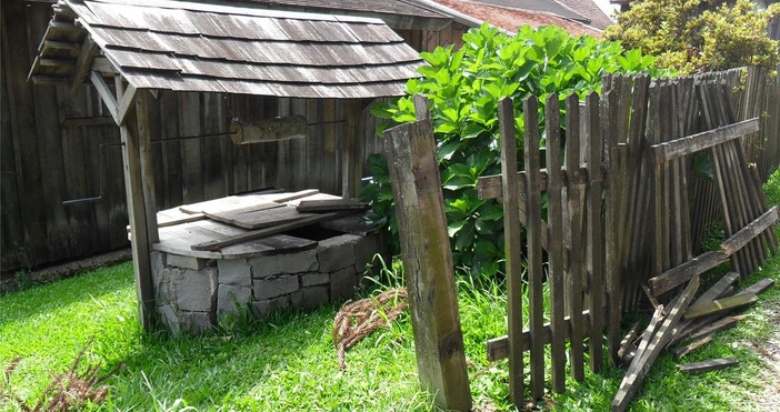 Водомери на кладенците няма да се поставят а гражданите няма да бъдат