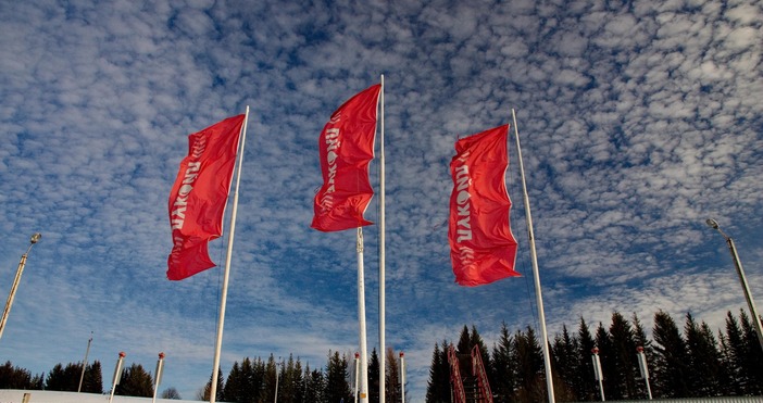 Руската група Лукойл съобщи днес че възнамерява да продаде международните