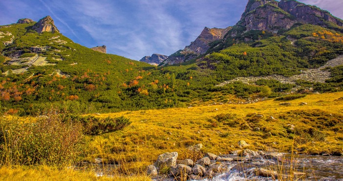 Добри са условията за туризъм по планините съобщиха за БТА