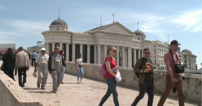 Днес се провежда вторият тур на местните избори в Република