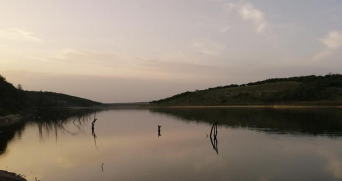 139 774 млн куб м е общият наличен обем на яз