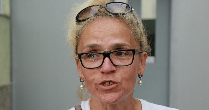 Десислава Иванчева написа тъжен пост в социалната мрежа Тъжно но факт