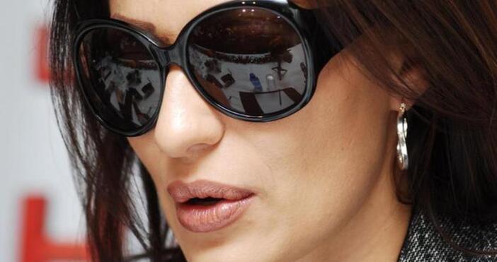 Преди няколко дни сръбската фолк звезда Цеца Величкович изнесе концерт във Велес