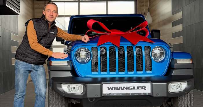 Ники Василковски се похвали с нова кола Никога не бях си