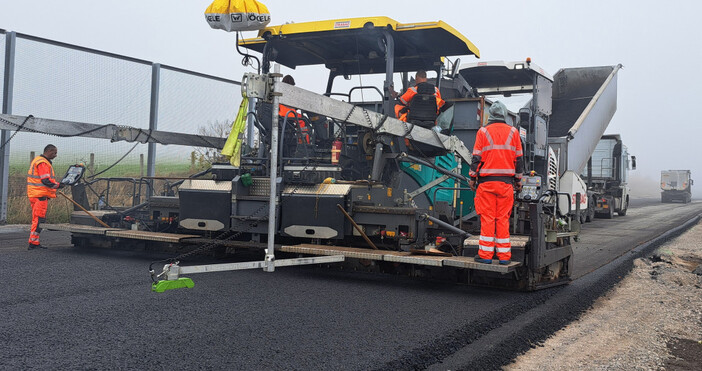 На АМ Тракия продължава ремонтът в платното за Бургас в