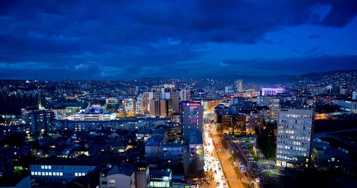 Днес в 18 от 38 те общини в Косово в това