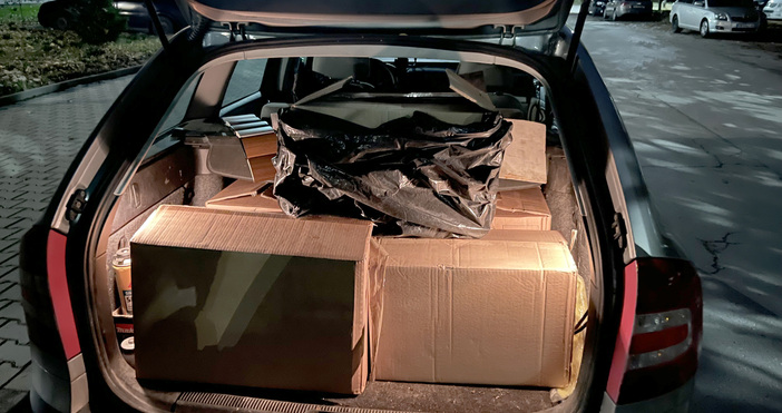 49 960 къса цигари без бандерол откриха и задържаха митническите