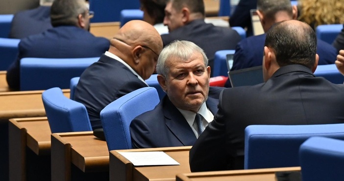 Действията по отношение на Лукойл не са хаотични Ние сме