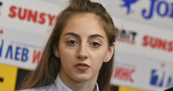 Собственичката изказа специални благодарности на олимпийската ни вицешампионка Боряна Калейн намерила