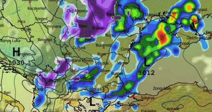 Към края на месеца вероятността за силни студени фронтове се