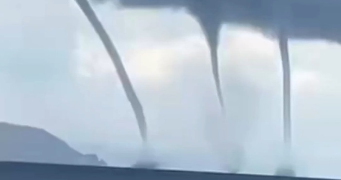 Само за няколко часа над районите на Измир Алиага и