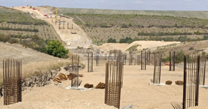 Вицепремиерът и министър на транспорта Гроздан Караджов видя отчетлив напредък