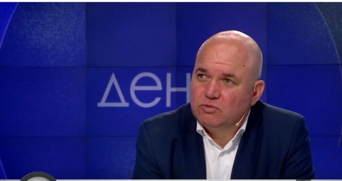 Икономистът Владислав Панев написа критика към синдикатите в социалната мрежа Защо