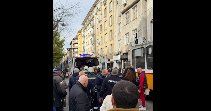 Кадри Фейсбук Катастрофи в София Н ШоповМомиче на 11 години