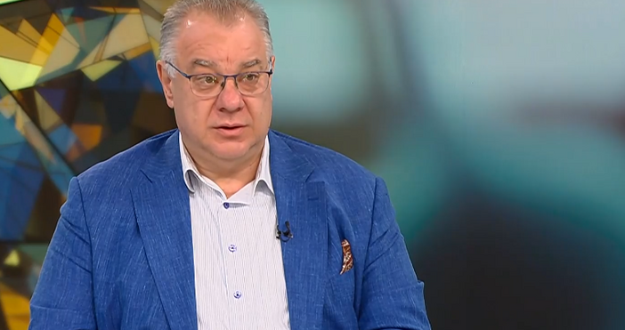 Бившият министър на здравеопазването и анестезиолог от ВМА д р Мирослав