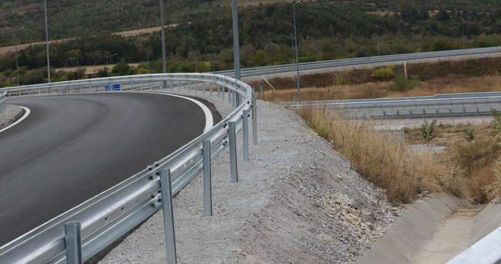 В края на месеца започва строителството на обходния път на