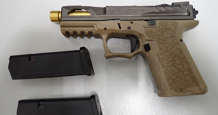 Гранични полицаи задържаха на ГКПП Капитан Андреево чужденец с два