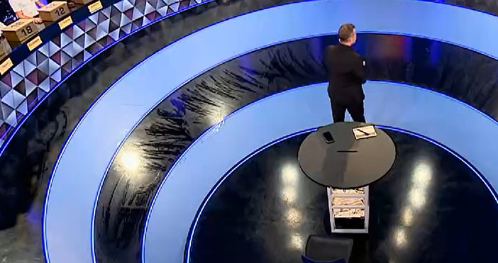 Мая Иванова Кадри Нова ТВСтудиото на Сделка или не шокира