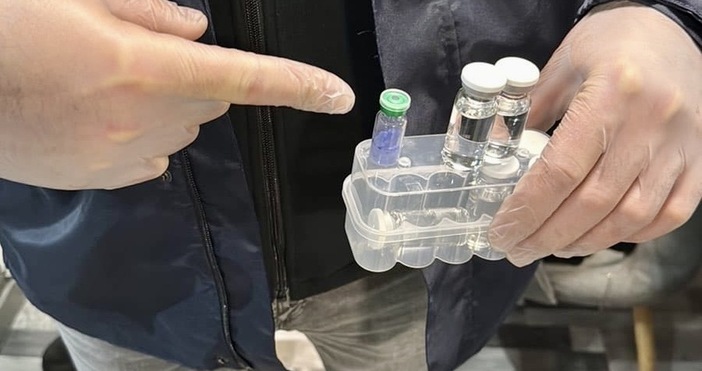 Снимки МВРГДБОП задържа четирима в престъпна група за разпространение на