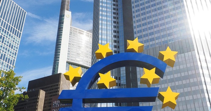 Европейската централна банка ЕЦБ предупреди банките от Еврозоната че трябва