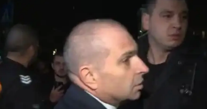 Вицепремиерът и министър на транспорта Гроздан Караджов попадна по случайност