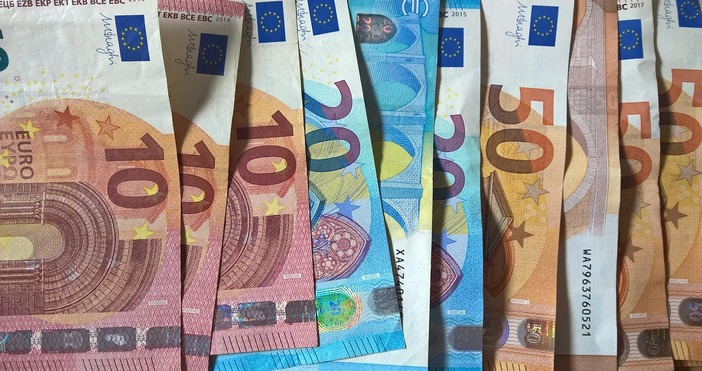 От 1 януари 2026 г с приемането на еврото като