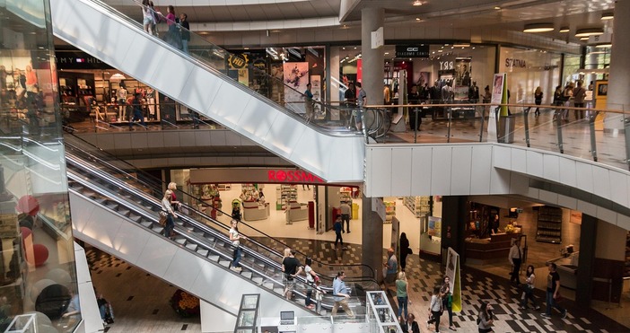 Майкини са на черен петък моля ти се съобщи Иво