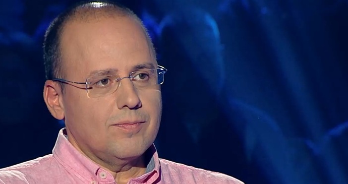 Радослав Минчев има 169 от максимални 180 в изпита на МЕНСА