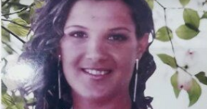 Родители от Пловдив от месеци търси истината за мистериозната смърт на дъщеря